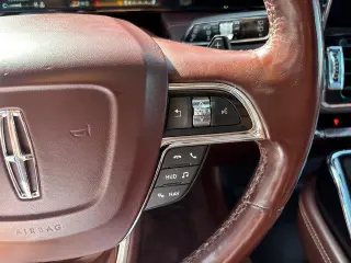 Lincoln Navigator 2018 4x4 Black Label 4dr SUV
