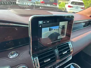 Lincoln Navigator 2018 4x4 Black Label 4dr SUV