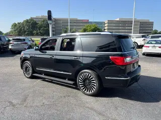 Lincoln Navigator 2018 4x4 Black Label 4dr SUV
