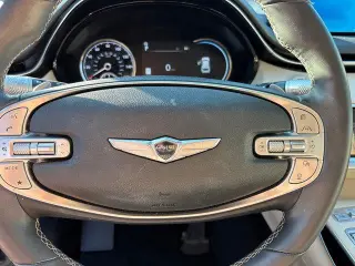 Genesis GV70 2023 AWD 2.5T Standard 4dr SUV