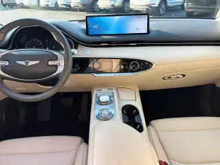 Genesis GV70 2023 AWD 2.5T Standard 4dr SUV