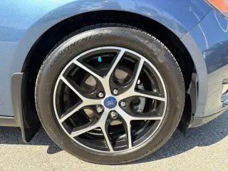 Ford Focus 2018 SEL 4dr Hatchback