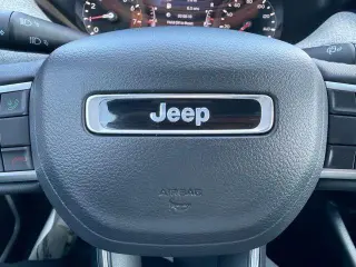 Jeep Compass 2023 4x4 Latitude Lux 4dr SUV