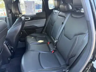 Jeep Compass 2023 4x4 Latitude Lux 4dr SUV