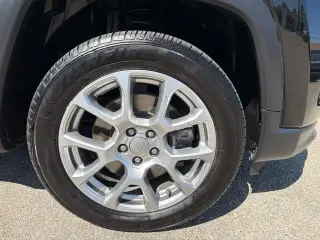 Jeep Compass 2023 4x4 Latitude Lux 4dr SUV