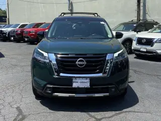 Nissan Pathfinder 2022 AWD SL 4dr SUV