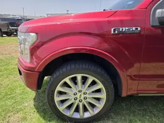Ford F-150 2019 4x4 Limited 4dr SuperCrew 5.5 ft. SB