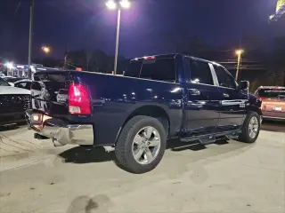 Ram 1500 2017 4x4 Big Horn 4dr Crew Cab 5.5 ft. SB Pickup