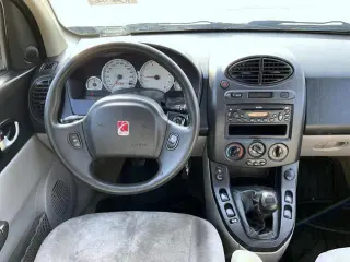 Saturn Vue 2004 Fwd 4dr SUV