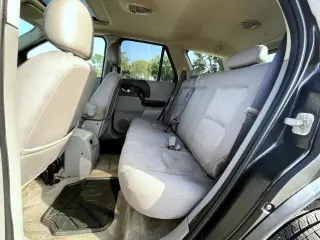 Saturn Vue 2004 Fwd 4dr SUV