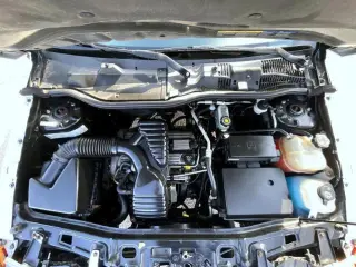 Saturn Vue 2004 Fwd 4dr SUV