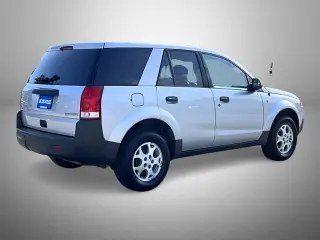 Saturn Vue 2004 Fwd 4dr SUV