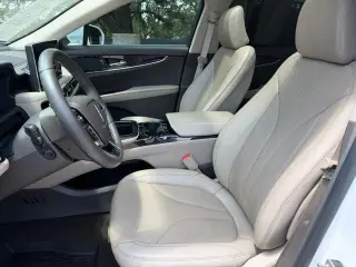 Lincoln Nautilus 2023 Reserve 4dr SUV
