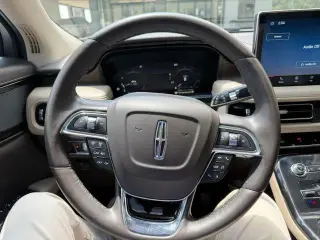 Lincoln Nautilus 2023 Reserve 4dr SUV