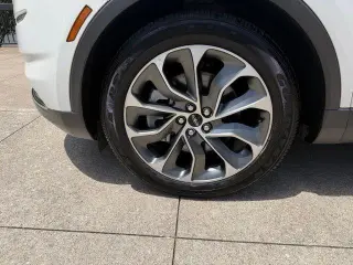 Lincoln Nautilus 2023 Reserve 4dr SUV
