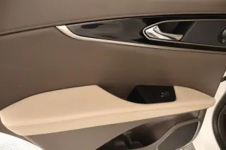 Lincoln Nautilus 2021 AWD Reserve 4dr SUV