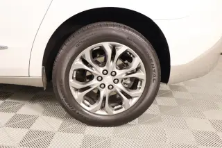 Buick Enclave 2019 Avenir 4dr Crossover