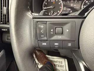 Nissan Pathfinder 2023 AWD SL 4dr SUV