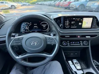 Hyundai SONATA 2020 Limited 4dr Sedan