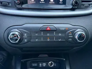 Kia Sorento 2019 AWD LX 4dr SUV
