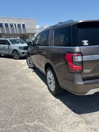 Ford Expedition 2019 4x2 Platinum 4dr SUV