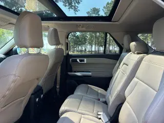 Ford Explorer 2022 AWD XLT 4dr SUV