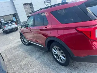 Ford Explorer 2022 AWD XLT 4dr SUV