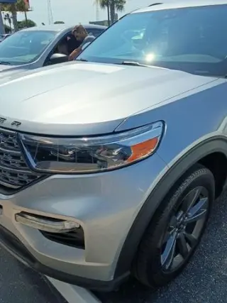 Ford Explorer 2023 AWD XLT 4dr SUV