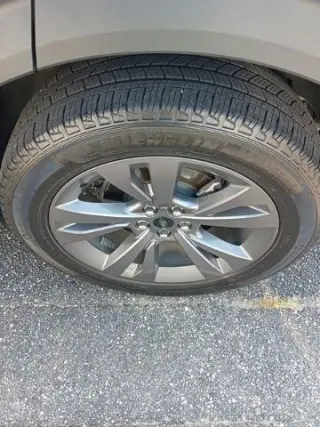 Ford Explorer 2023 AWD XLT 4dr SUV
