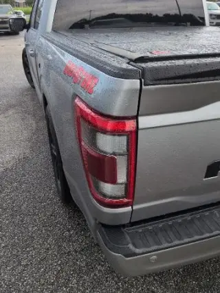 Ford F-150 2022 4x2 XL 4dr SuperCrew 5.5 ft. SB