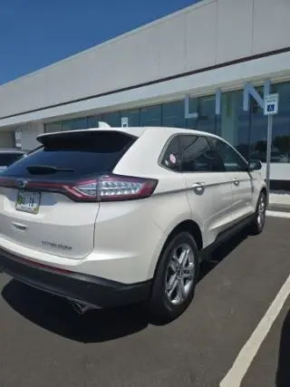 Ford Edge 2017 Titanium 4dr Crossover