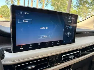 Lincoln Nautilus 2022 Reserve 4dr SUV