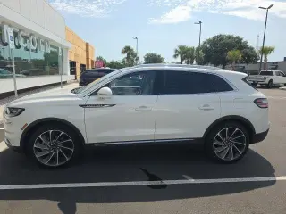 Lincoln Nautilus 2022 Reserve 4dr SUV