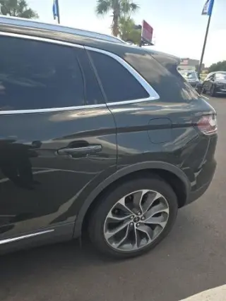 Lincoln Nautilus 2023 Reserve 4dr SUV