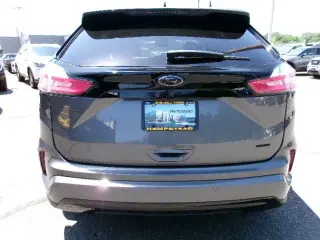Ford Edge 2023 AWD SE 4dr Crossover