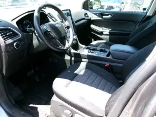 Ford Edge 2023 AWD SE 4dr Crossover