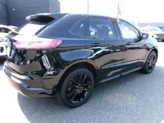 Ford Edge 2023 AWD ST-Line 4dr Crossover