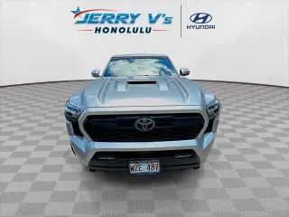 Toyota Tacoma 2024 4x2 TRD Sport 4dr Double Cab 5.0 ft SB