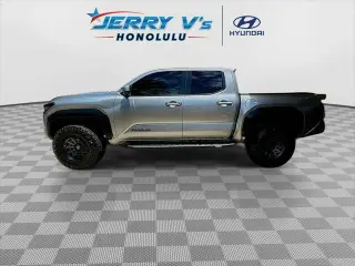 Toyota Tacoma 2024 4x2 TRD Sport 4dr Double Cab 5.0 ft SB