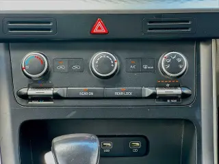 Kia Carnival 2022 LX 4dr Mini-Van