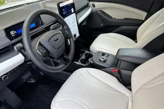 Ford Mustang Mach-E 2023 AWD Premium 4dr SUV