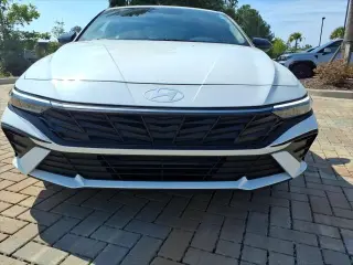 Hyundai ELANTRA 2025 SEL Sport 4dr Sedan