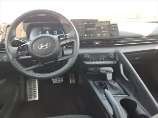 Hyundai ELANTRA 2025 SEL Sport 4dr Sedan