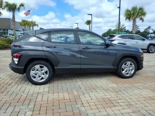 Hyundai KONA 2026 SE 4dr SUV
