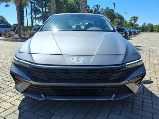 Hyundai ELANTRA 2025 SEL Sport 4dr Sedan