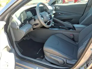 Hyundai ELANTRA 2025 SEL Sport 4dr Sedan