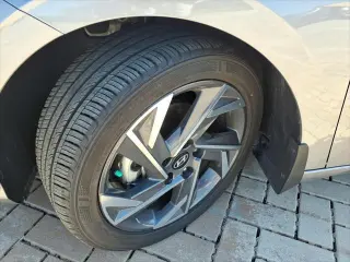 Hyundai ELANTRA 2025 SEL Sport 4dr Sedan