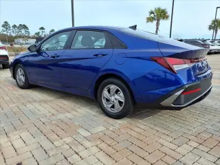 Hyundai ELANTRA 2025 SE 4dr Sedan