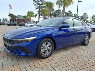 Hyundai ELANTRA 2025 SE 4dr Sedan