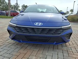 Hyundai ELANTRA 2025 SE 4dr Sedan